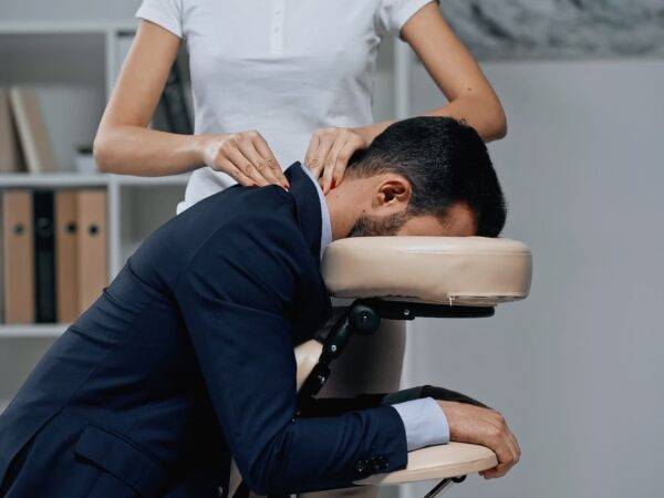 ADOBESTOCK_418278866 600X450 | Sport et Harmonie Massage en entreprise Erstein 1